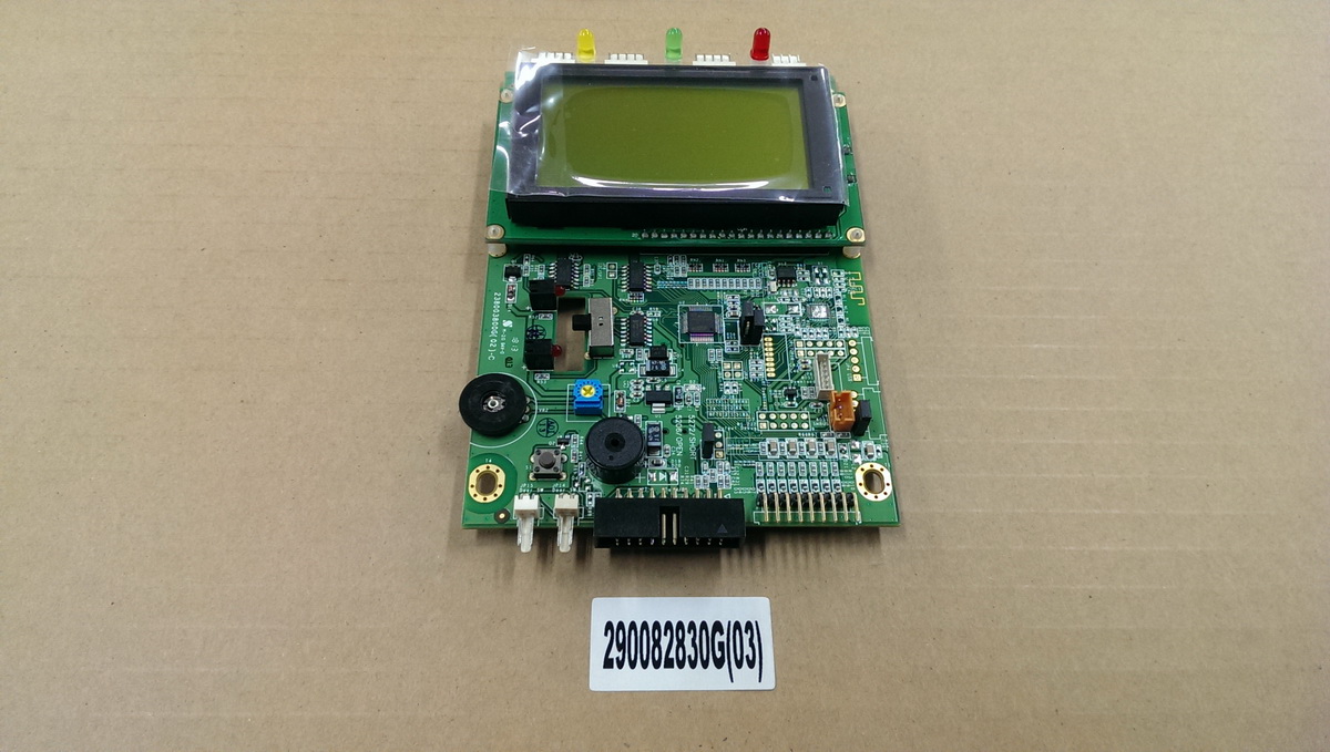 Bedienfeld mit LCM-Firmware für 5272-Steuerung für GCC C180, Artikelnummer GCC290082830G-C180